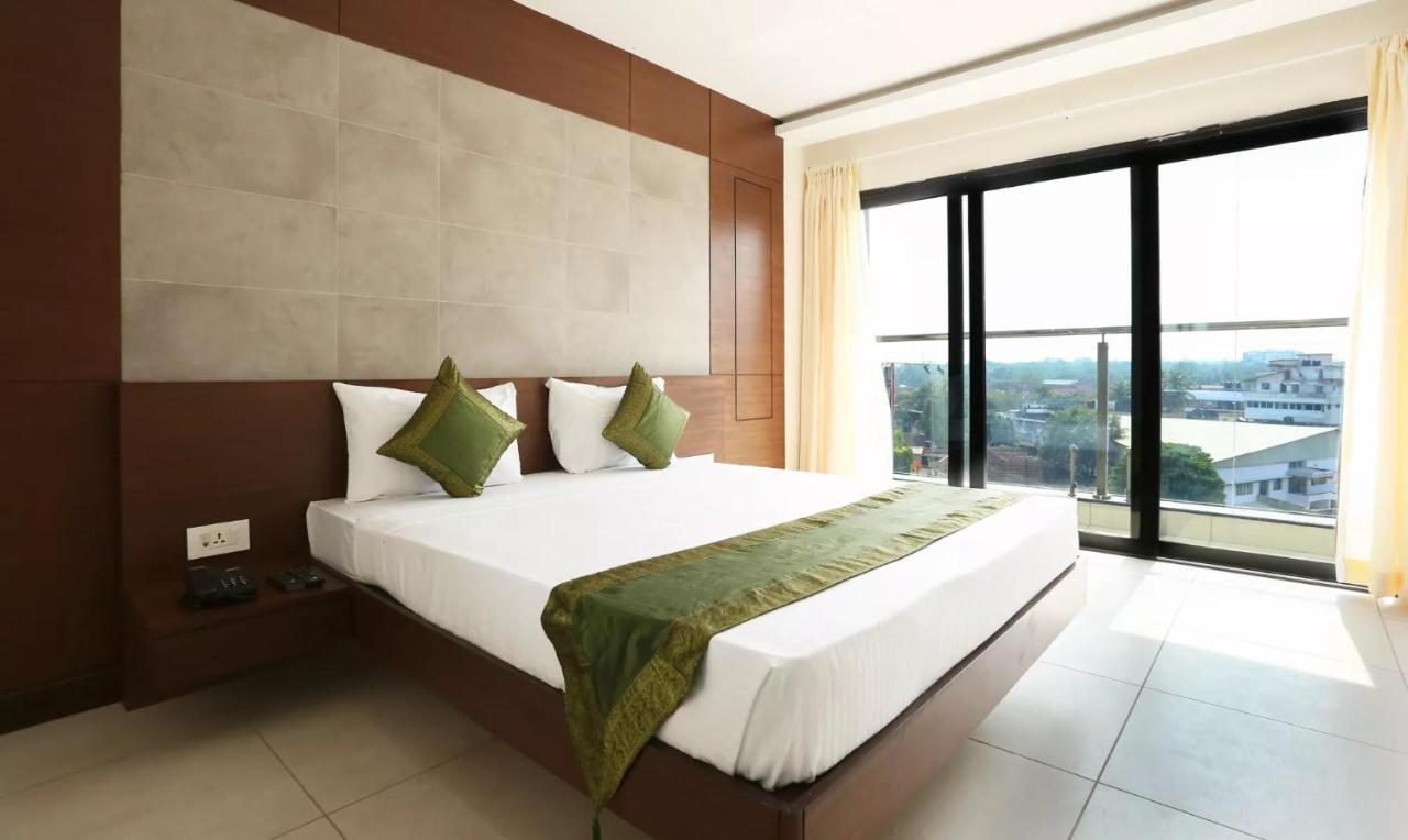 أودوبي Venkys Stay Inn المظهر الخارجي الصورة