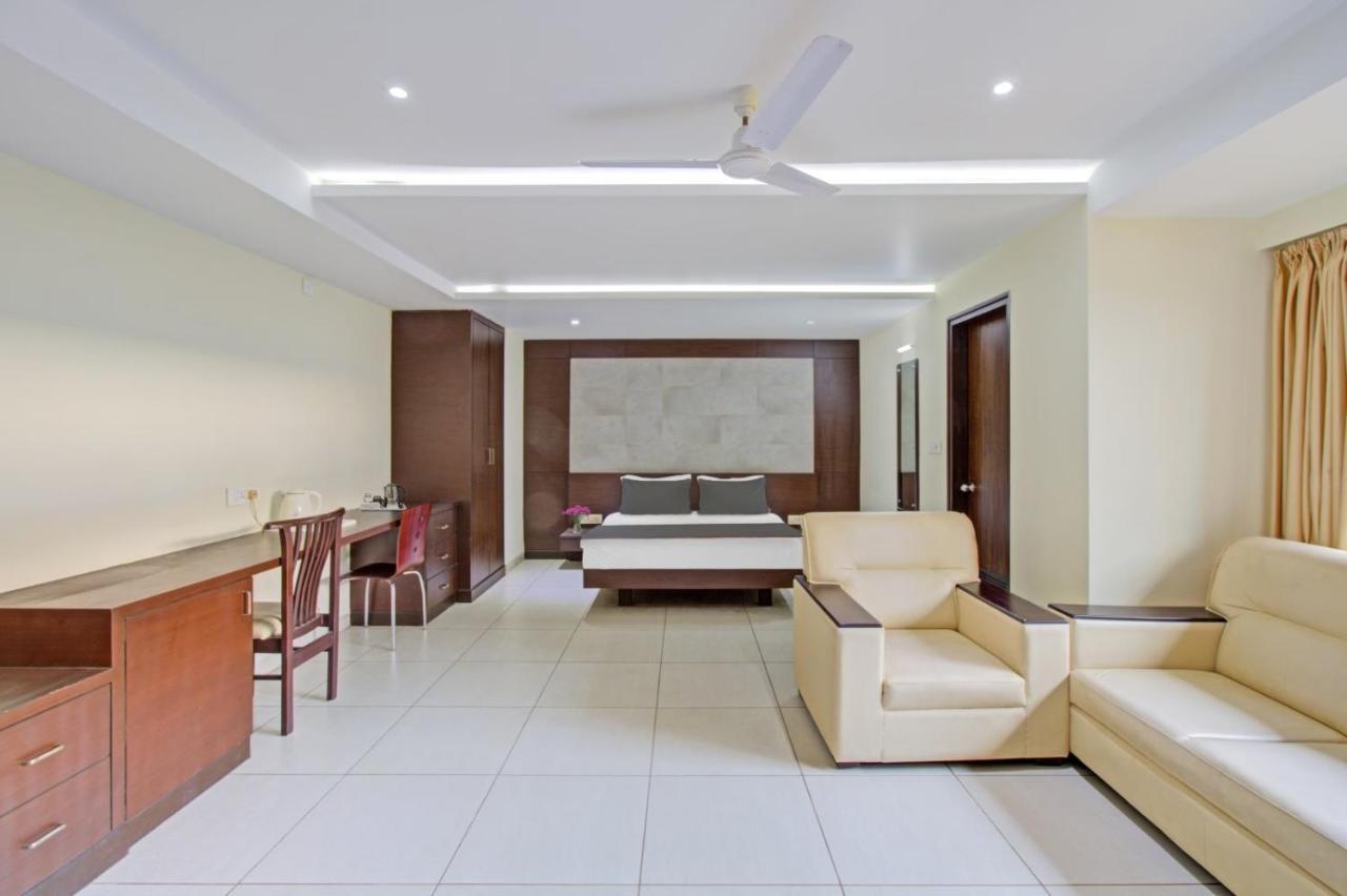 أودوبي Venkys Stay Inn المظهر الخارجي الصورة